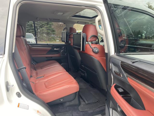 2017 LEXUS LX 570 JTJHY7AX6H4240705