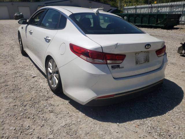 VIN 1VWAP7A36EC009760 2017 KIA OPTIMA LX no.3