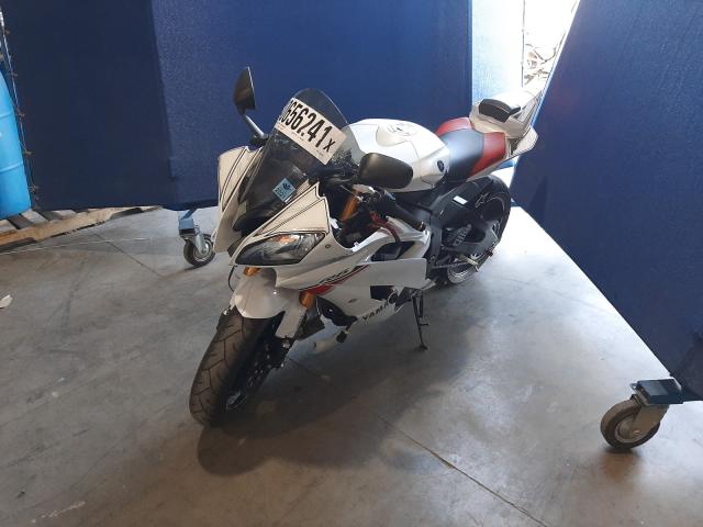 2015 YAMAHA YZFR6 JYARJ16E3FA033392