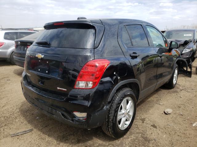 VIN 19XFL1H89PE010996 2020 CHEVROLET TRAX LS no.4