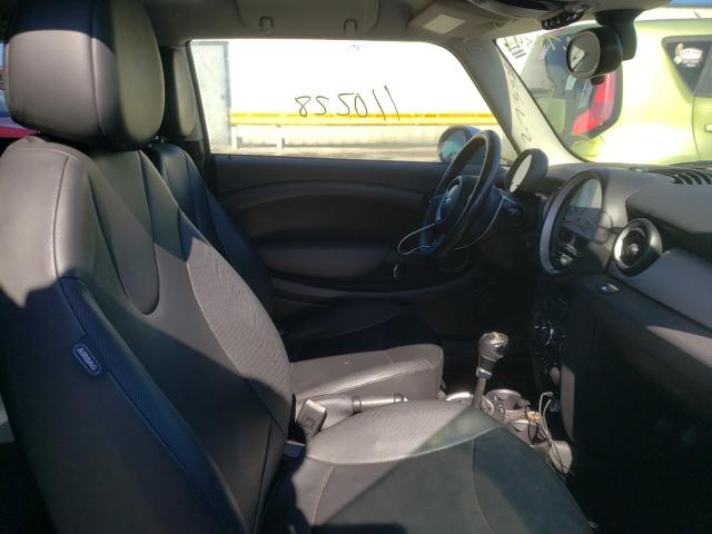 2011 MINI COOPER WMWSU3C51BT095446