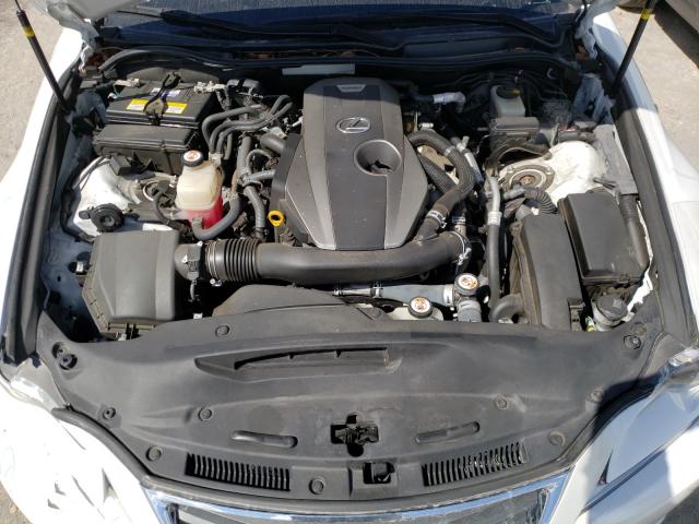 2016 LEXUS IS 200T JTHBA1D21G5032815