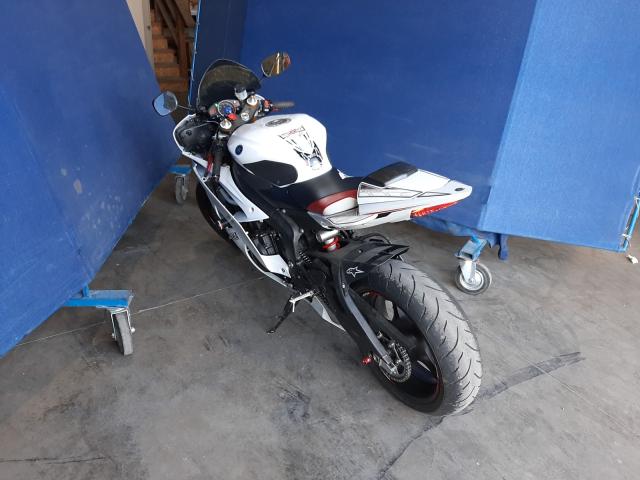 2015 YAMAHA YZFR6 JYARJ16E3FA033392