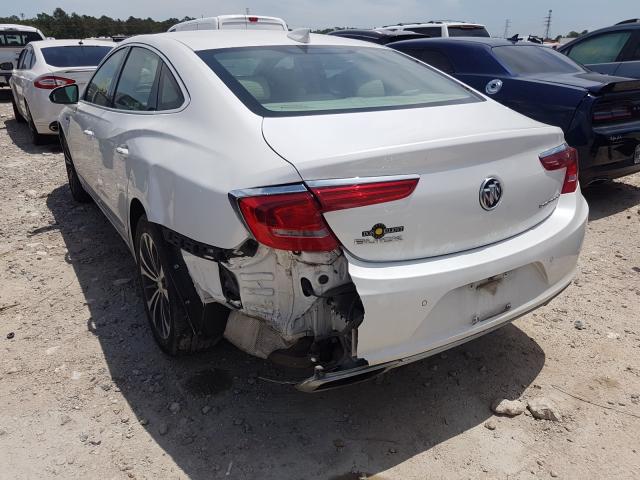 2017 BUICK LACROSSE E 1G4ZP5SS9HU165673