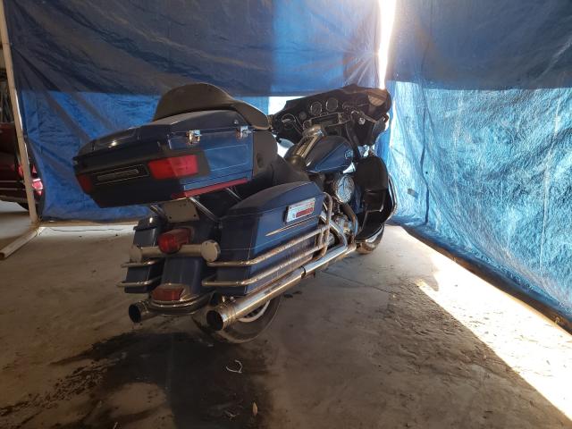 2010 HARLEY-DAVIDSON FLHTCU 1HD1FC417AB637902