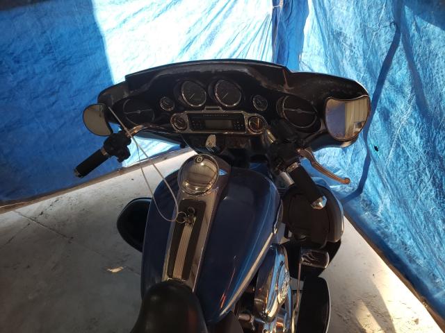 2010 HARLEY-DAVIDSON FLHTCU 1HD1FC417AB637902