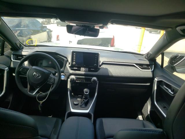 2020 TOYOTA RAV4 XSE JTMEWRFV7LJ039470