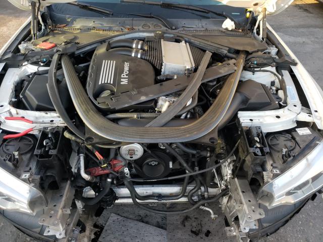 2015 BMW M4 WBS3R9C5XFK332595