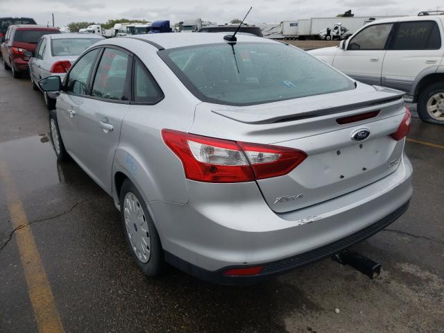 VIN 1HGCV1F39JA063634 2014 FORD FOCUS SE no.3