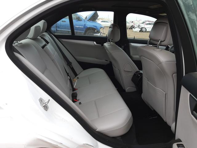 2014 MERCEDES-BENZ C 250 WDDGF4HB3EA966473