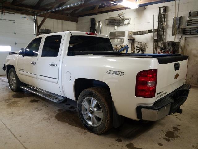 VIN 4T1C11AK8NU665420 2012 CHEVROLET SILVERADO no.3