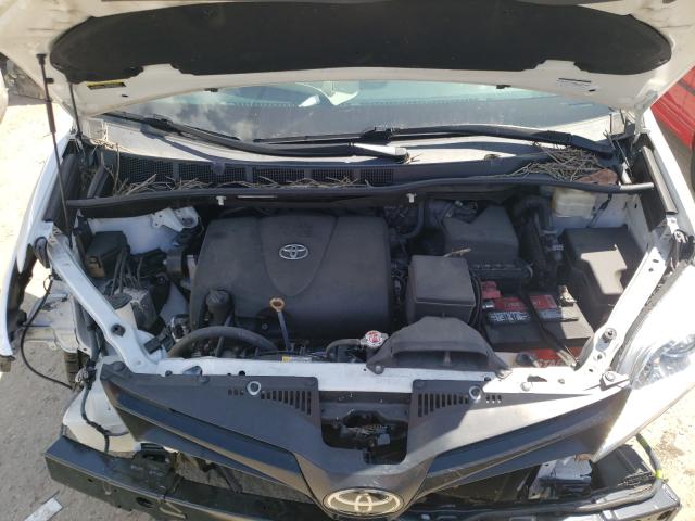 2018 TOYOTA SIENNA L 5TDZZ3DC8JS901733