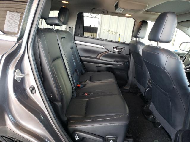 2019 TOYOTA HIGHLANDER 5TDJGRFH5KS061782