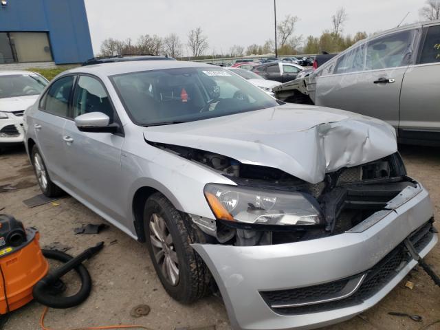 2015 VOLKSWAGEN PASSAT S 1VWAS7A32FC018844