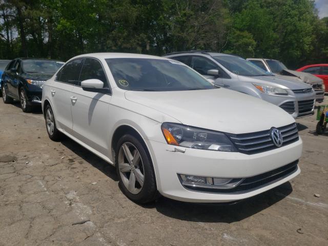  VOLKSWAGEN PASSAT 2015 Білий