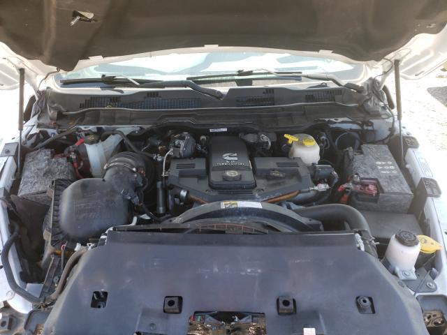 2017 RAM 3500 SLT 3C63RRHLXHG703576