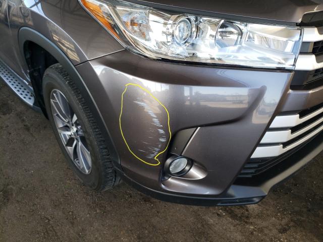 2019 TOYOTA HIGHLANDER 5TDJGRFH5KS061782
