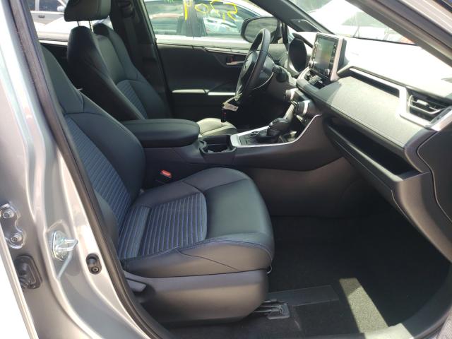 2020 TOYOTA RAV4 XSE JTMEWRFV7LJ039470