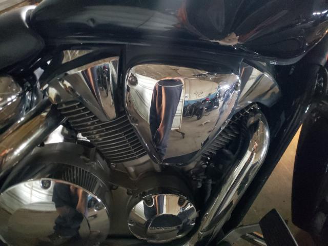 2005 HONDA VTX1300 R 1HFSC52335A213570