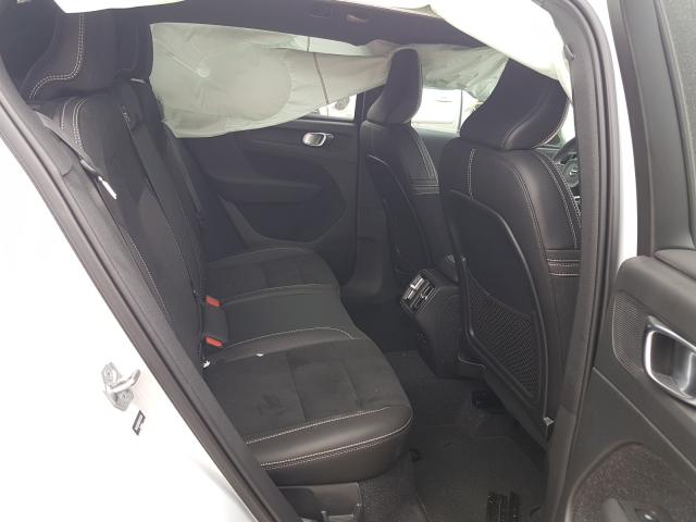 2021 VOLVO XC40 T5 R- YV4162UM3M2416109