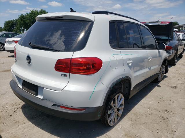 2017 VOLKSWAGEN TIGUAN WVGAV7AX7HK043224