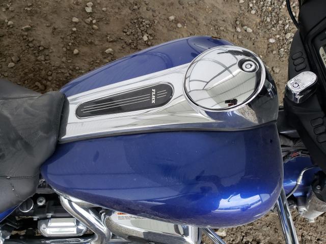 2019 HARLEY-DAVIDSON FLHX 1HD1KBC15KB659728