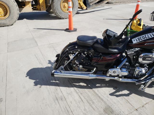 2011 HARLEY-DAVIDSON FLHXSE2 1HD1PZ811BB952366