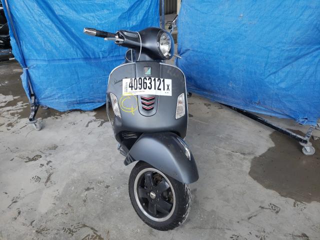 2017 VESPA GTS 300 SU ZAPM459L8H5101882