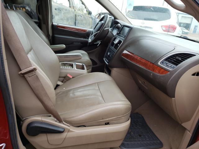 2013 CHRYSLER TOWN & COU 2C4RC1BG8DR621528