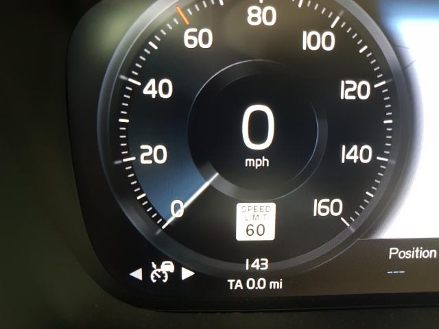 2021 VOLVO XC40 T5 R- YV4162UM3M2416109