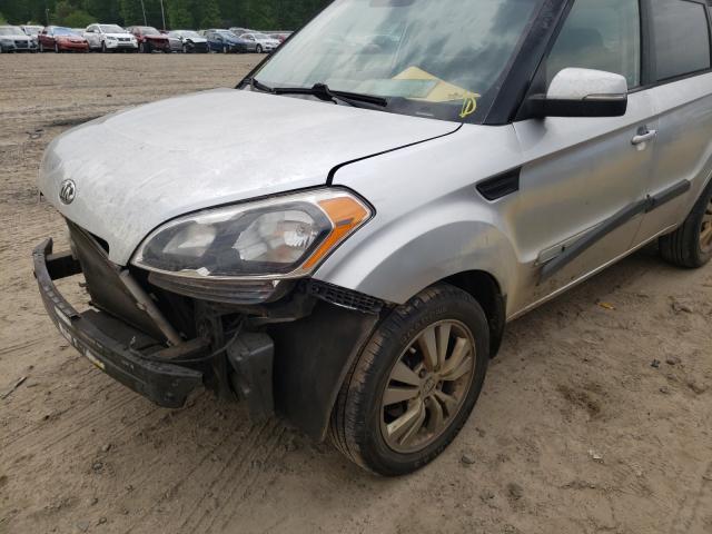 2013 KIA SOUL + KNDJT2A64D7624620