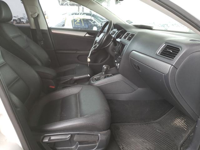 2016 VOLKSWAGEN JETTA SE 3VWD67AJXGM395132