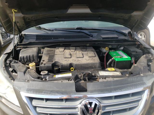 2010 VOLKSWAGEN ROUTAN SEL 2V4RW5DX9AR316262