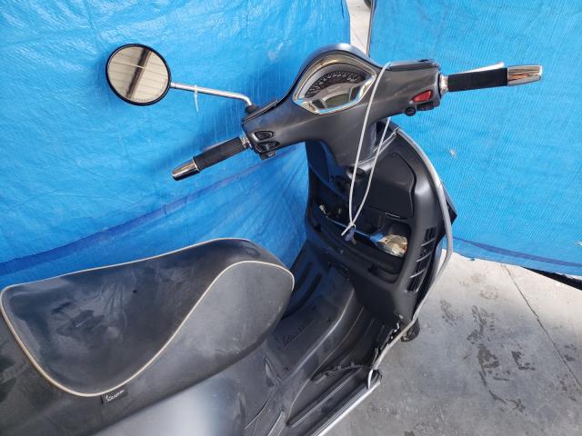 2017 VESPA GTS 300 SU ZAPM459L8H5101882