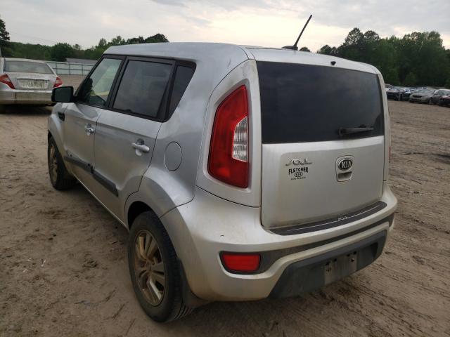 2013 KIA SOUL + KNDJT2A64D7624620