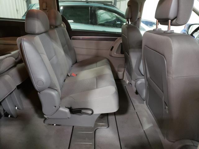 2010 VOLKSWAGEN ROUTAN S 2V4RW4D13AR250751