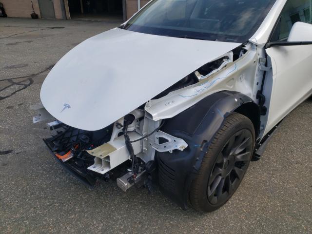 2021 TESLA MODEL Y 5YJYGDEE8MF143716
