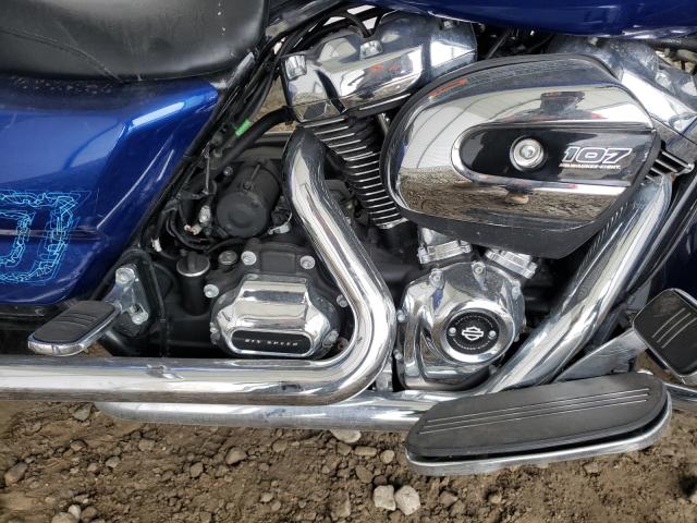 2019 HARLEY-DAVIDSON FLHX 1HD1KBC15KB659728