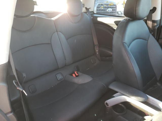 2010 MINI COOPER WMWMF3C55ATZ24245