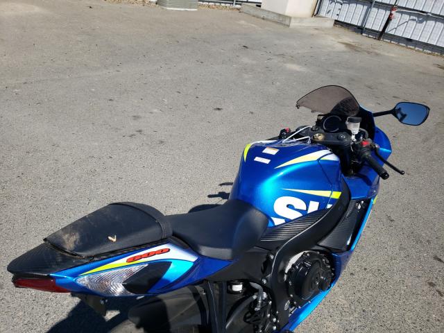 2015 SUZUKI GSX-R600 JS1GN7FA3F2100805