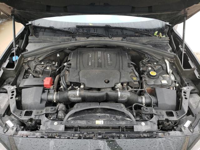 2017 JAGUAR F-PACE SADCJ2BV5HA068044