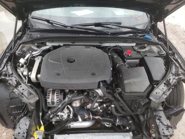 2019 VOLVO S60 T6 R-D 7JRA22TM0KG013870