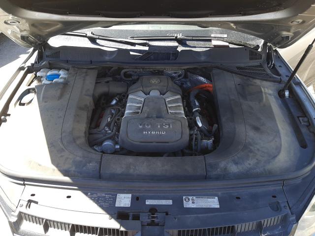 2011 VOLKSWAGEN TOUAREG HY WVGFG9BP1BD002027