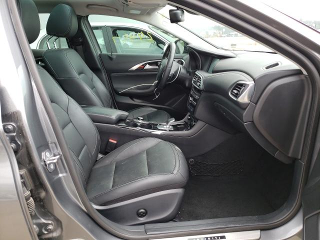2018 INFINITI QX30 BASE SJKCH5CP9JA004438