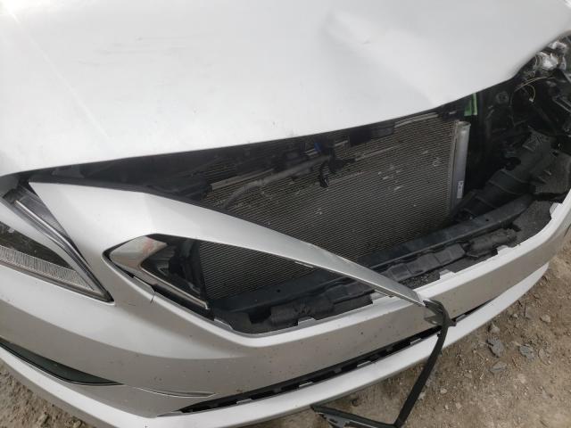 2016 HYUNDAI SONATA SE 5NPE24AF3GH370690