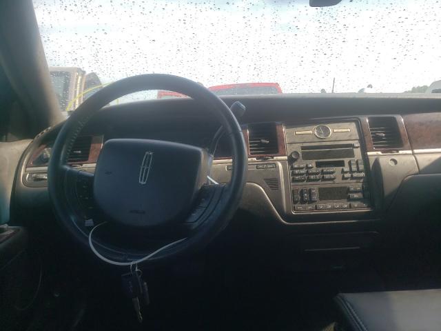 2011 LINCOLN TOWN CAR E 2LNBL8EV0BX754034