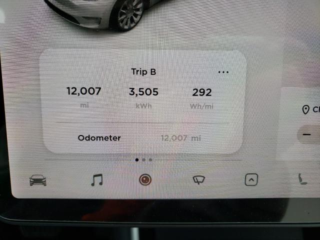 2021 TESLA MODEL Y 5YJYGDEE2MF071122