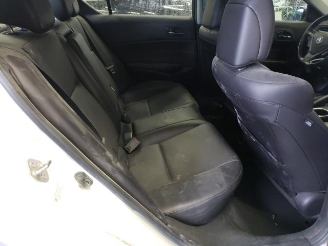 2017 ACURA ILX BASE W 19UDE2F32HA014585
