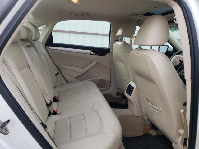 2013 VOLKSWAGEN PASSAT SE 1VWBN7A37DC044901