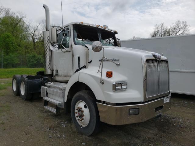 Salvage cars for sale from Copart Chambersburg, PA: 2020 Western Star Convention